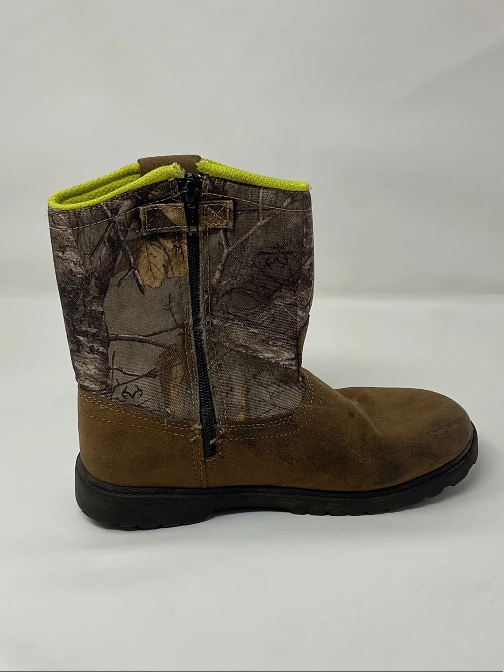 Realtree Camo Kids Brown Suede Boots with Neon green Lining camouflage